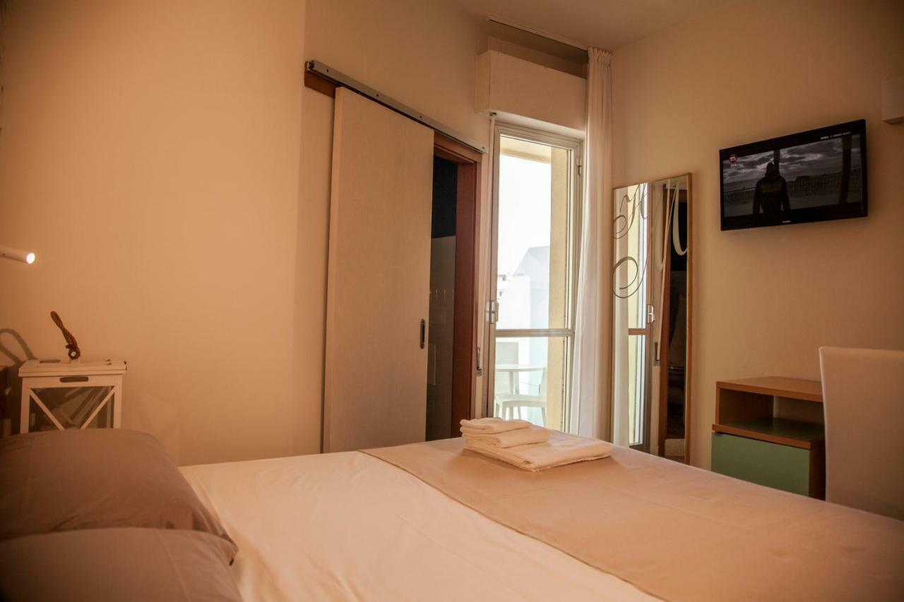 Hotel Montecarlo - Vista Mare Con Piscina & Area Fitness Riccione